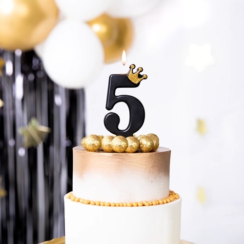 Świeczka urodzinowa tort czarna korona cyfra 5